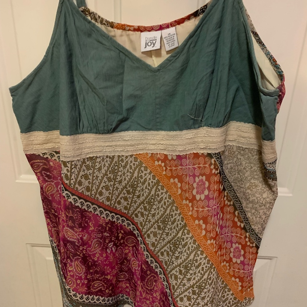 Women’s 3x tank with float patchwork bottom.